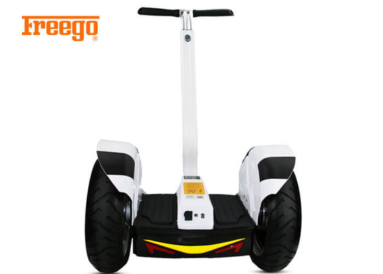 1000W * 2 হোয়াইট সেল ব্যালেন্সিং ইলেকট্রিক স্কুটার বোতাম কন্ট্রোল 3-5H চার্জিংয়ের সময়